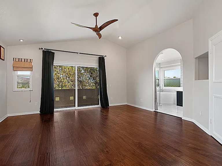 1808 Avenida La Posta — Photo 22