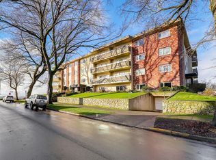 360 Dallas Rd #202, Victoria, BC V8V1A8