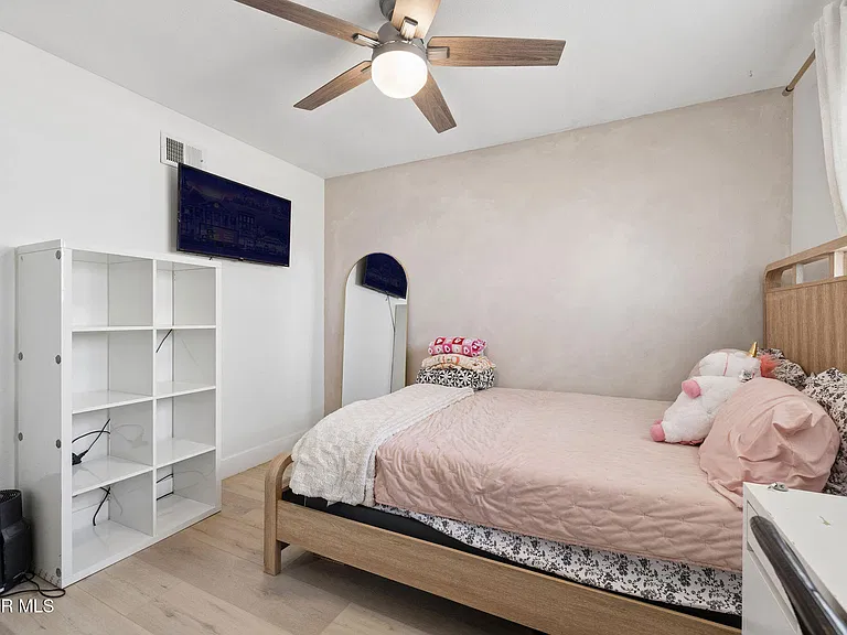 2301 Mono St — Photo 25