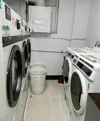Rented by Brooklyn Vertical Inc. | media 21