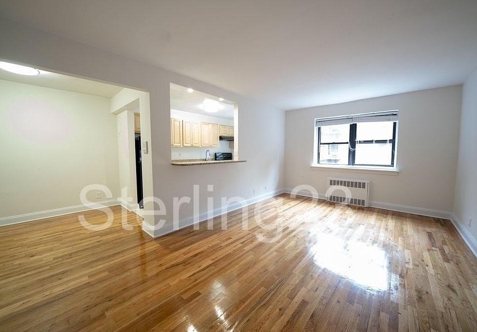1st image of 7906 35th Ave APT 4R
