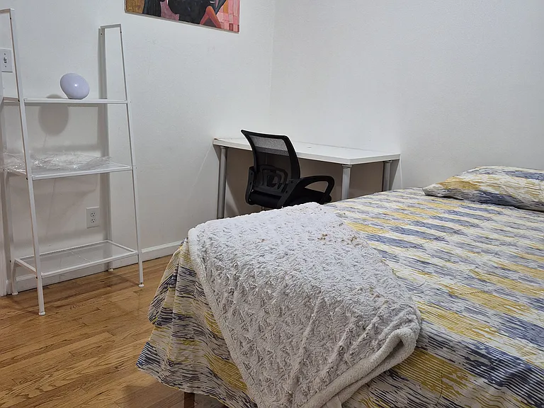 Room 2 for 1 person only.