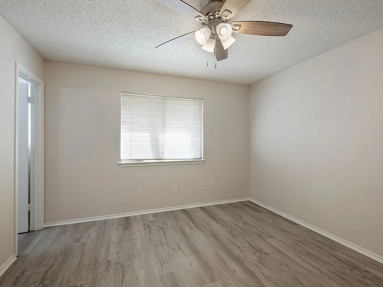 629 Fern Meadow Dr — Photo 14