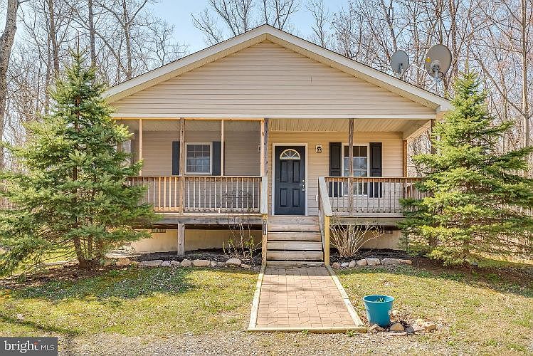 1st image of 311 Winchester Dr