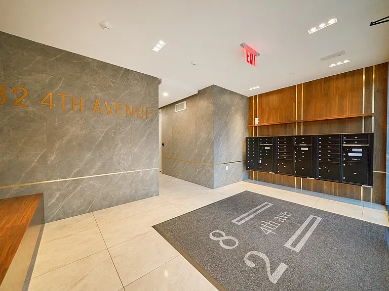 82 4th Ave #8BB — Photo 3