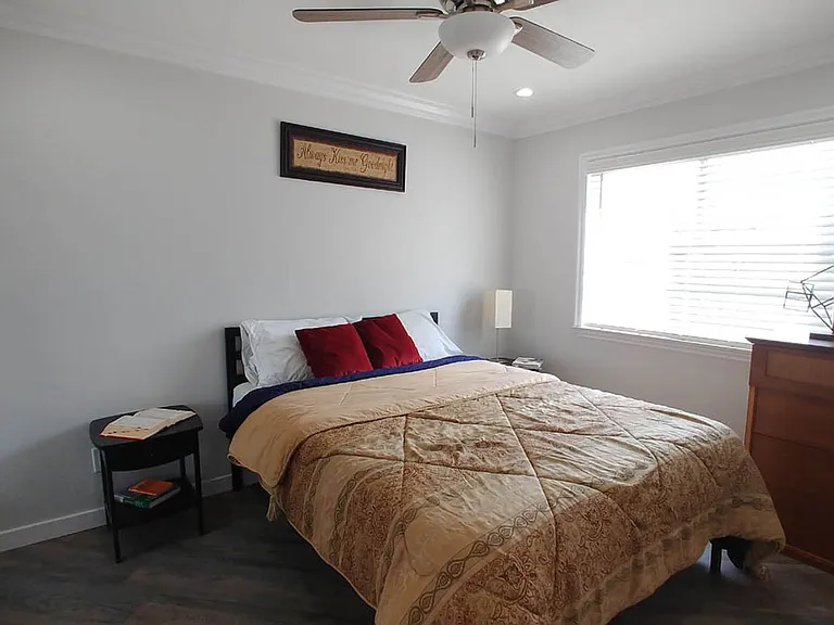 Villa De Adel Apts — Photo 191