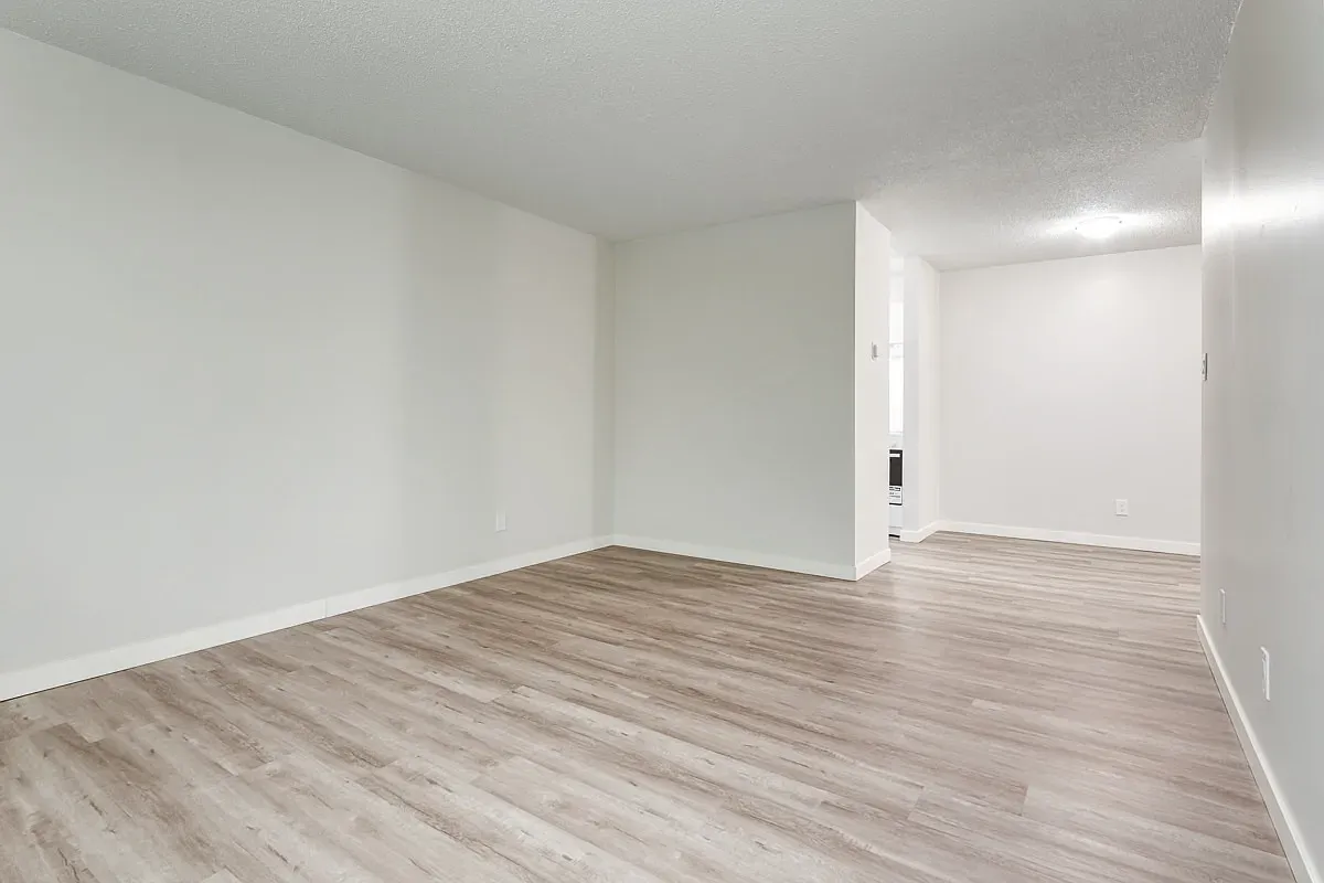 Building Photo - 10715 112th St NW #15