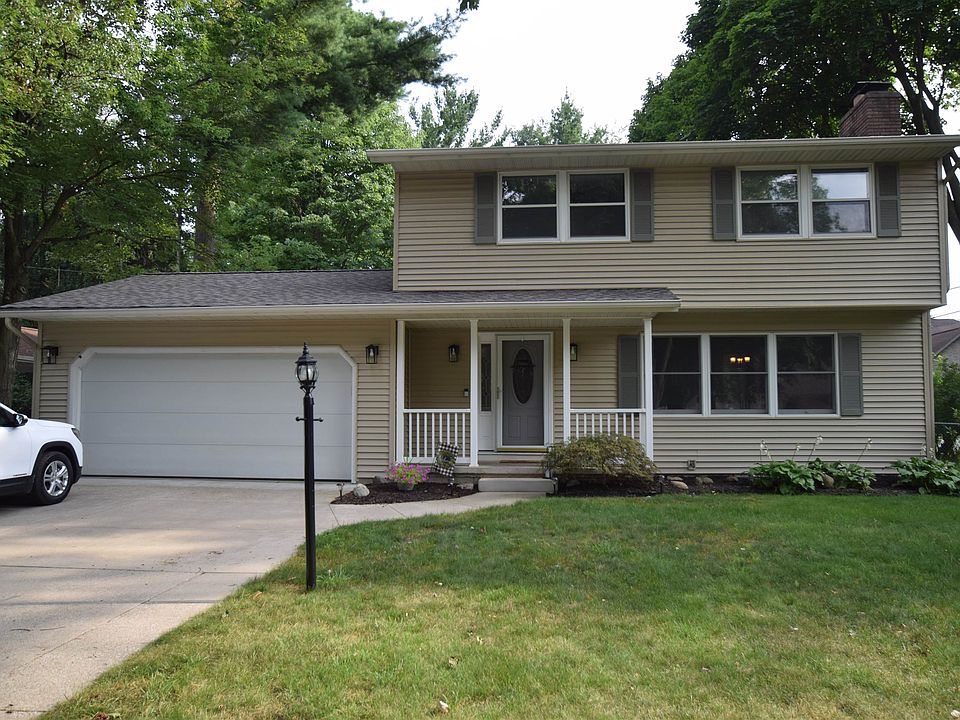 1st image of 2100 Westbury Dr