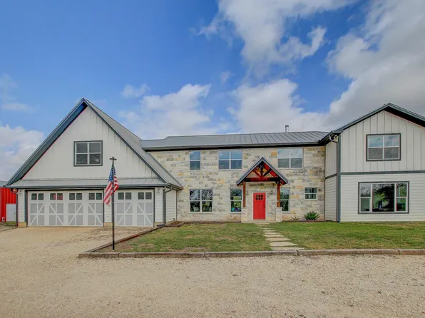 196 Milam Ln, Bastrop, TX 78602