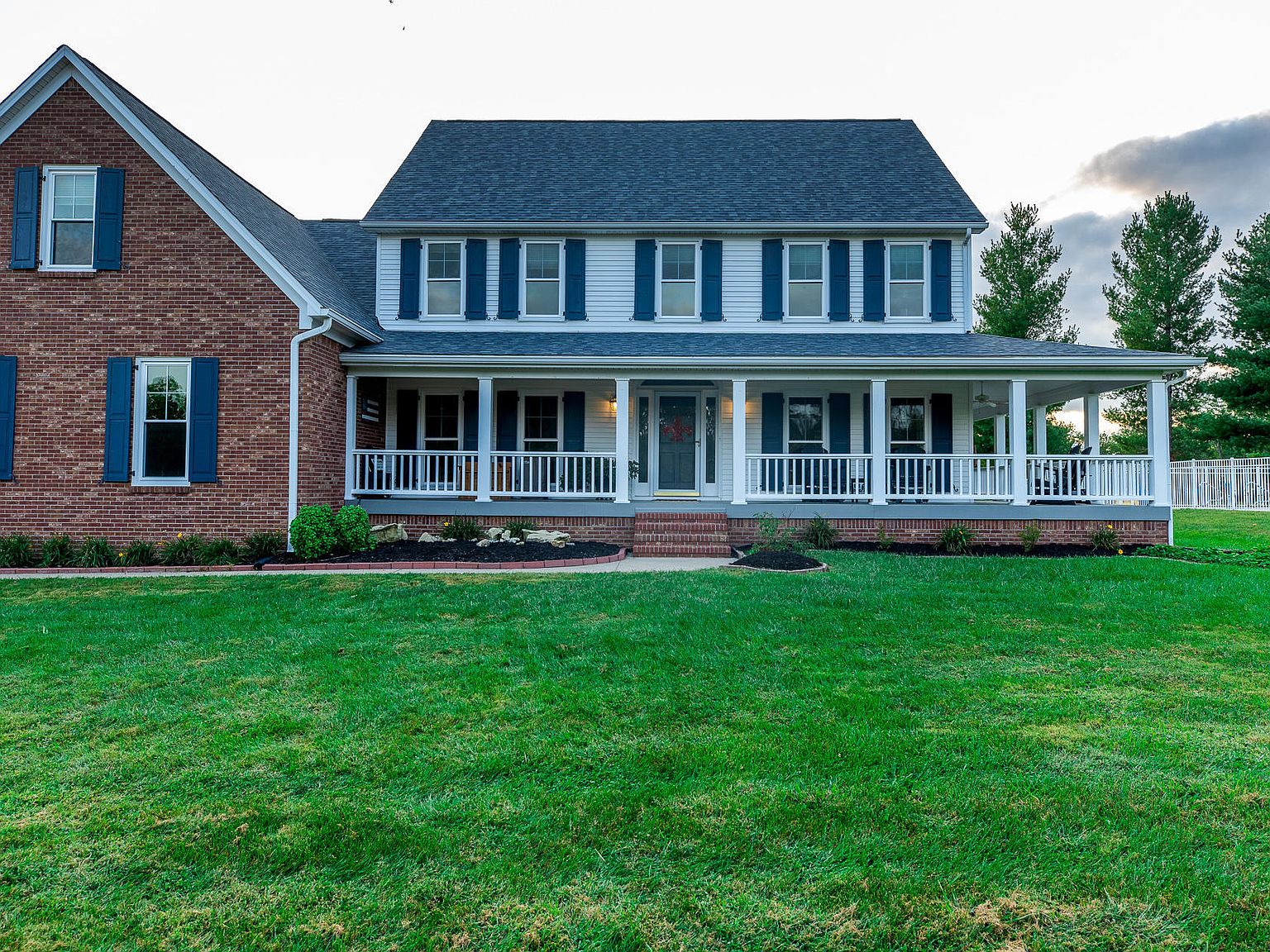 2524 Spotswood Ln, Fisherville, KY 40023 Zillow