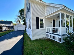 48 17th St, Bangor, ME 04401