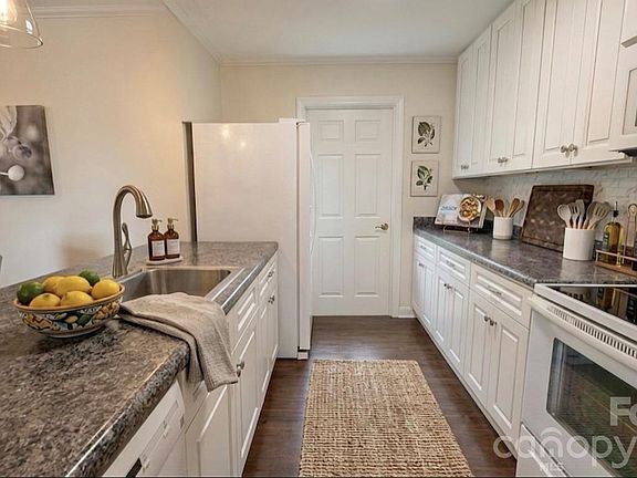 2nd image of 12334 Danby Rd