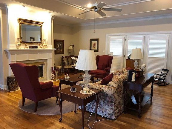 4th image of 3612 Briarcliff Trce