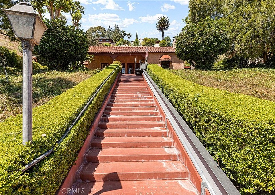 868 W Edgehill Rd, San Bernardino, CA 92405 Zillow