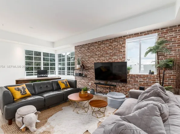 820 Euclid Ave, Miami Beach, FL