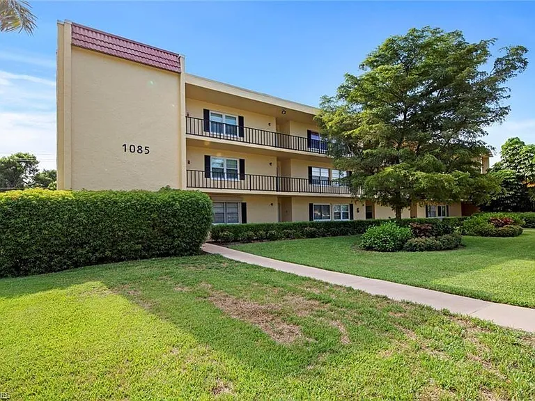 1085 Forest Lakes Dr #8305 — Photo 1
