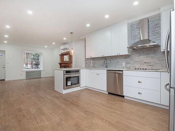 4th image of 316 W 138th St #1