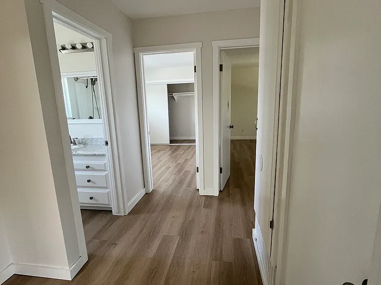 Ocean Hills Apartment Homes — Photo 14