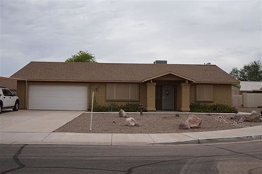 1st image of 4044 S Boxwood Ave
