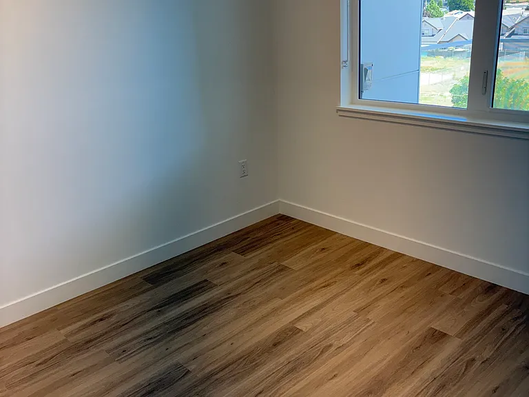 Bright spacious bedroom