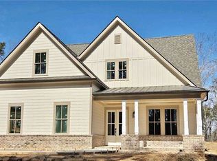 172 Cherokee Dr S, Waleska, GA 30183