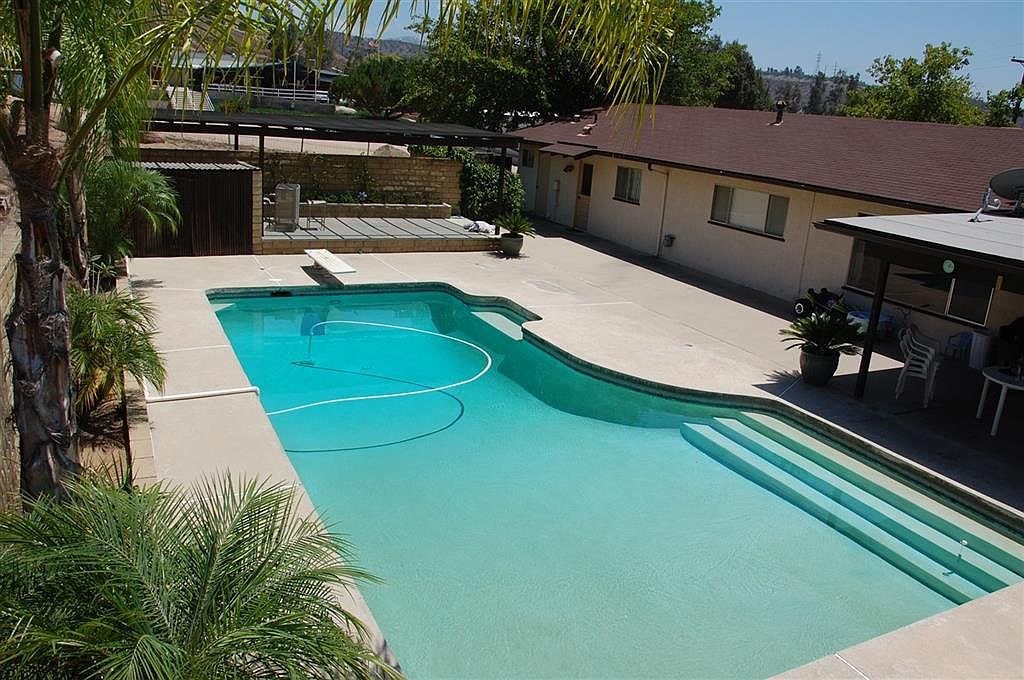 13530 Willow Rd, Lakeside, CA 92040 Zillow