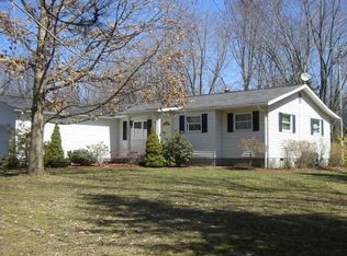 6008 Story Rd, Jamestown, PA 16134