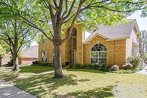 3rd image of 7932 Arlie Ln