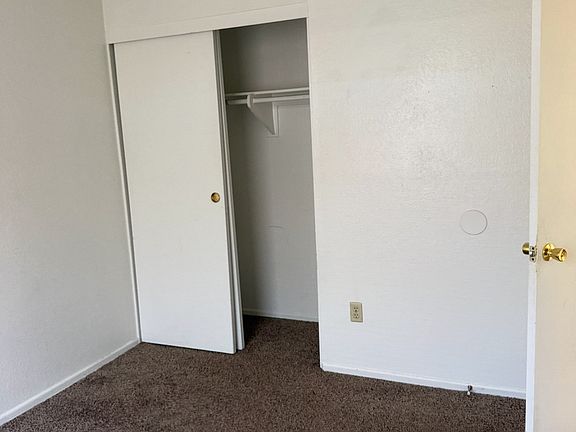 3rd image of 10476 Charleston Dr