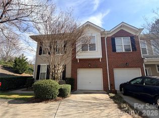 10968 Princeton Village Dr, Charlotte, NC