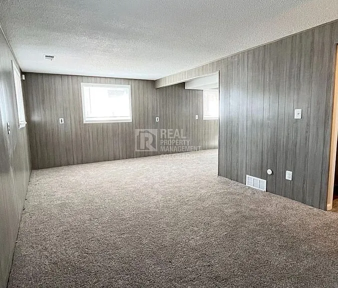 7051 E Arkansas Ave — Photo 12