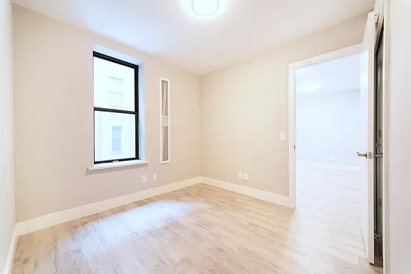 Rented by Sohayegh Enterprises Corp. | media 31