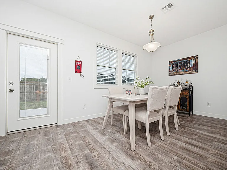 2513 Wren Ln — Photo 21