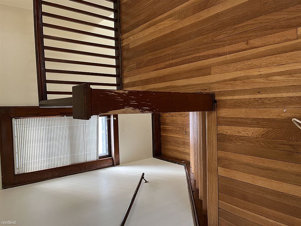 EB38BBD3-8FBA-4CBE-AE58-C827EB745D64