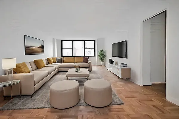Rented by Manhattan Realty Group | media 2