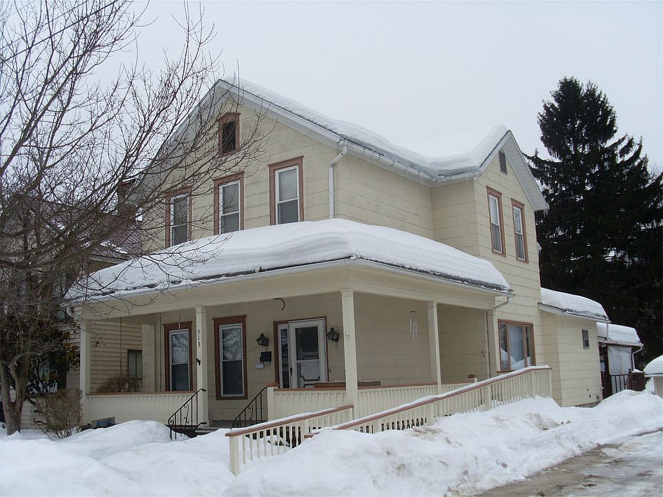 1st image of 513 Superior St