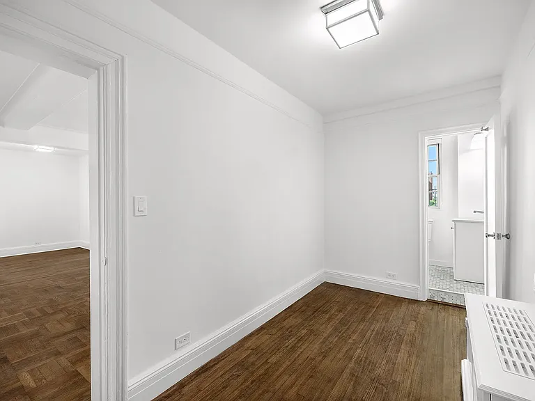 115 W 86th St #20E — Photo 5
