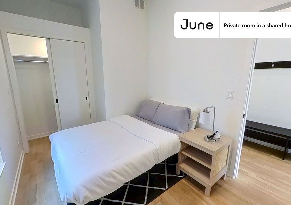 1st image of 2122 S Hoyne Ave #A