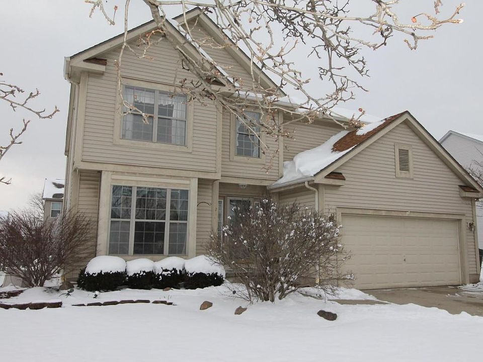 1st image of 825 Gummer Ct