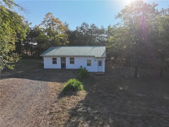 13726 Old Turner Rd, Mountainburg, AR 72946