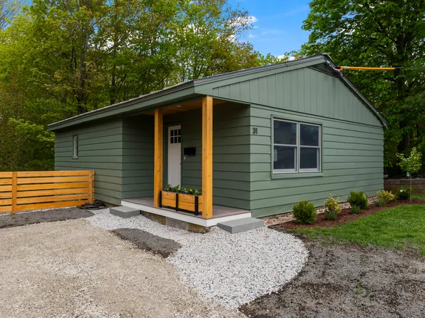 31 Main Street, Kittery, ME 03904