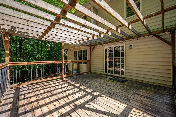 316 Abbey Ct — Photo 7