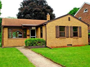 1725 Melrose St, Rockford, IL 61103