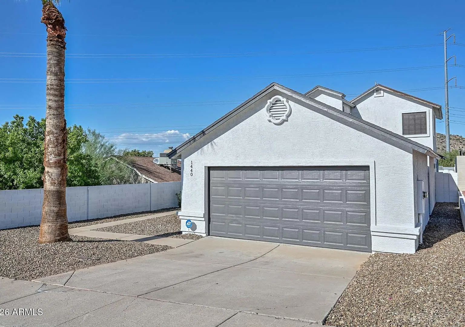 3 bed, 2.0 bath, 1632 sqft, $2,500 — Photo 1