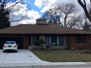 6610 N Kolmar Ave, Lincolnwood, IL