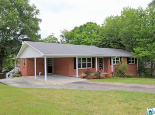 907 Maxanna Dr, Anniston, AL 36206