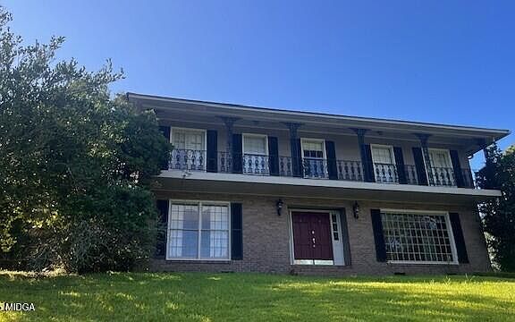 5th image of this home