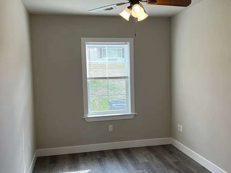 Salem Run Apartments Phase 2 — Photo 232