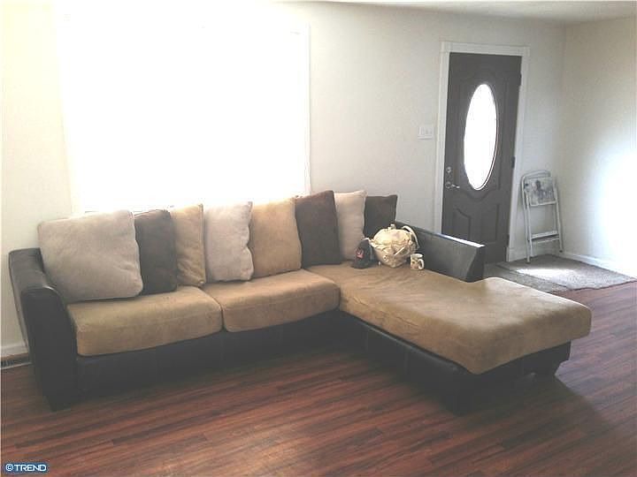 1st image of 336 Marsh Ln