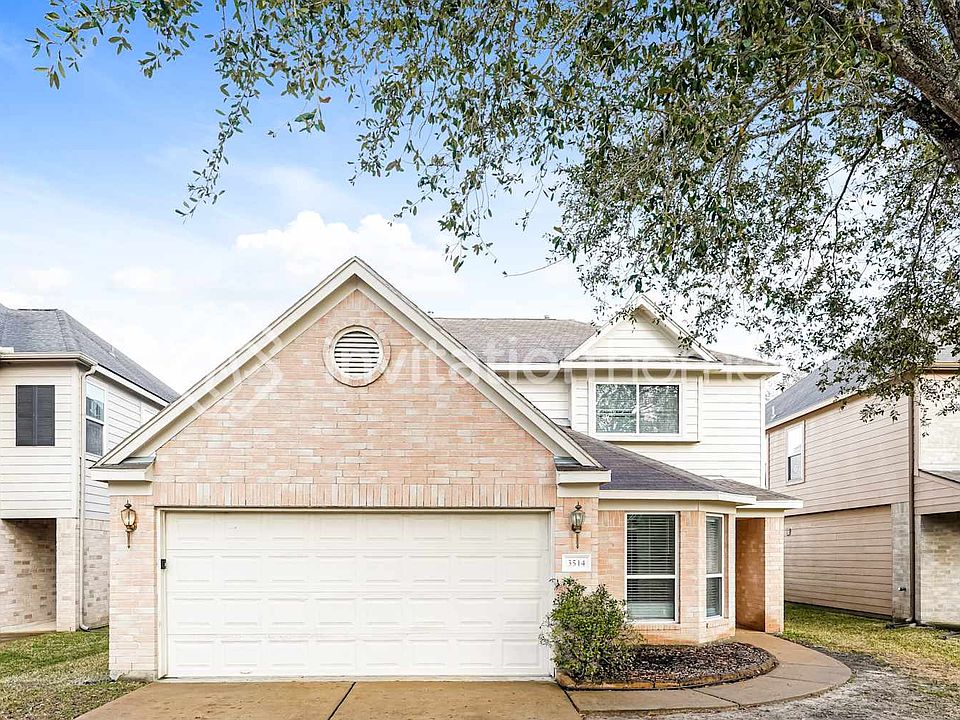 1st image of 3514 Barkers Crossing Ave